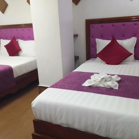 Cln Boutique Hotel Таклобан Екстериор снимка