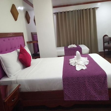 Cln Boutique Hotel Таклобан Екстериор снимка