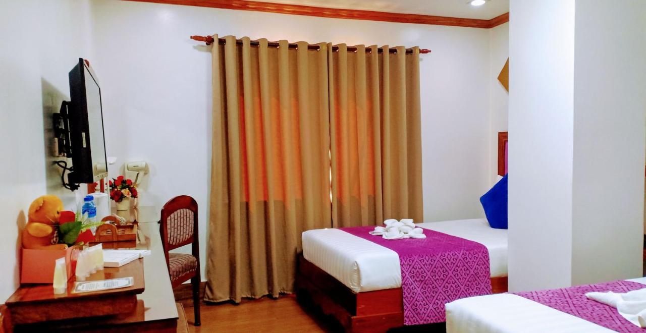Cln Boutique Hotel Таклобан Екстериор снимка