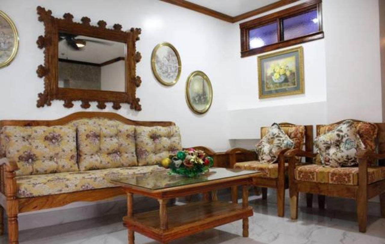 Cln Boutique Hotel Таклобан Екстериор снимка